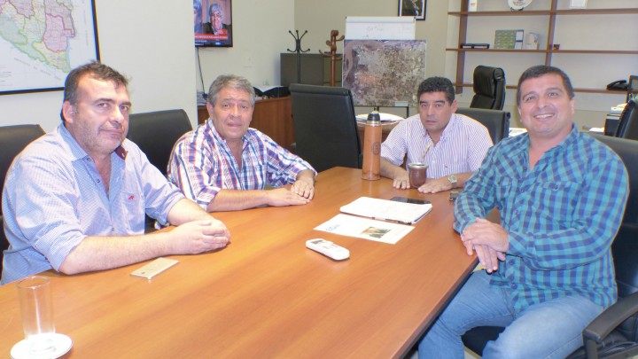 Autoridades del IAPV se reunieron con representante de Uocra