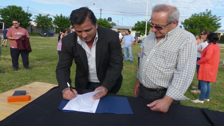 Con fondos provinciales construirán viviendas en Estación Sosa