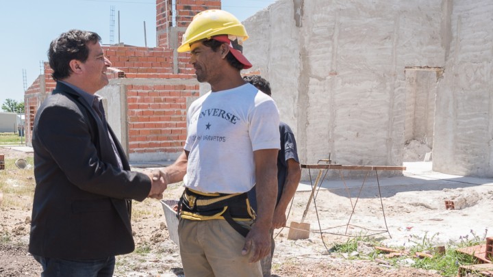 En Aranguren se construyen viviendas financiadas por la provincia