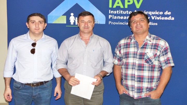 Gestionan la construcción de nuevas viviendas en Villa del Rosario