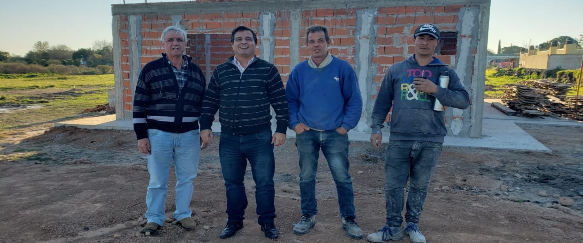 Se construyen viviendas en Rocamora con recursos provinciales