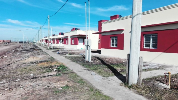 Se construyen 80 nuevas viviendas para docentes en Concepción del Uruguay