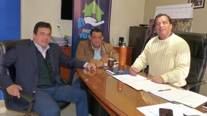 Comienza la construcción de nuevas viviendas en Bovril  financiadas por la provincia