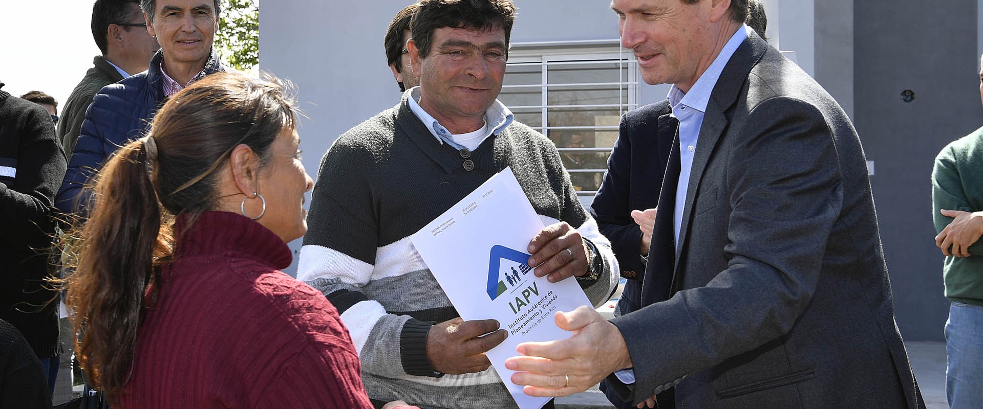 Bordet afirmó que profundizará la política de construcción de viviendas