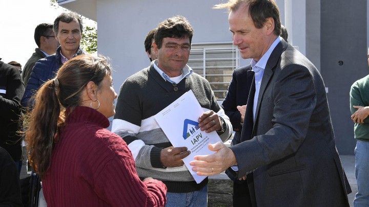 Bordet afirmó que profundizará la política de construcción de viviendas