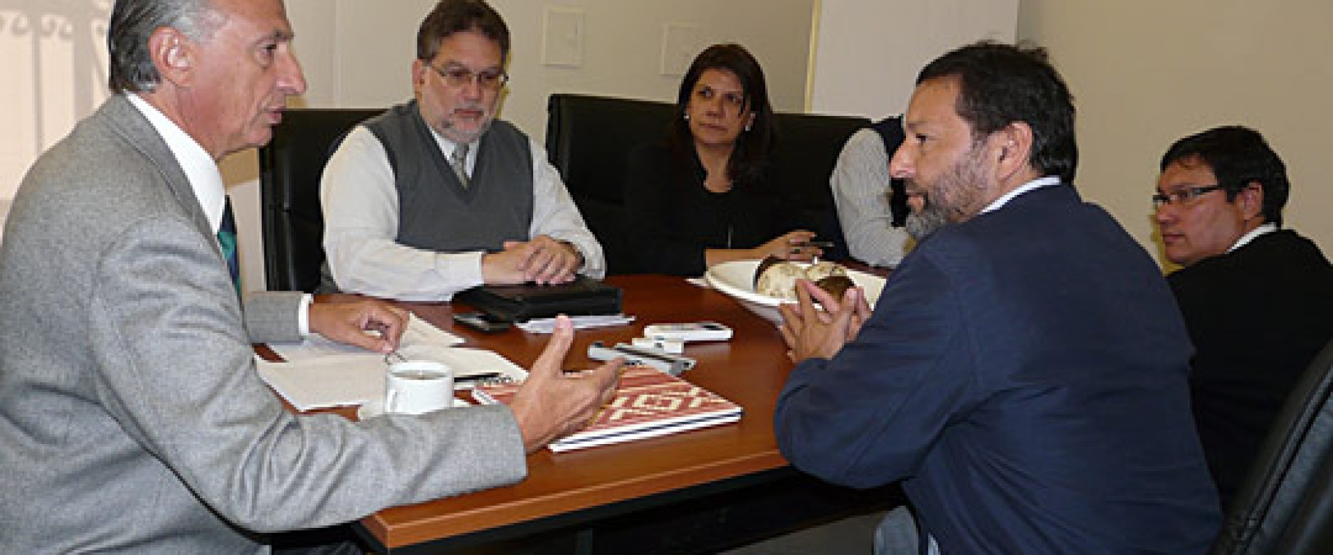 Se reunió la Unidad Coordinadora de viviendas para docentes