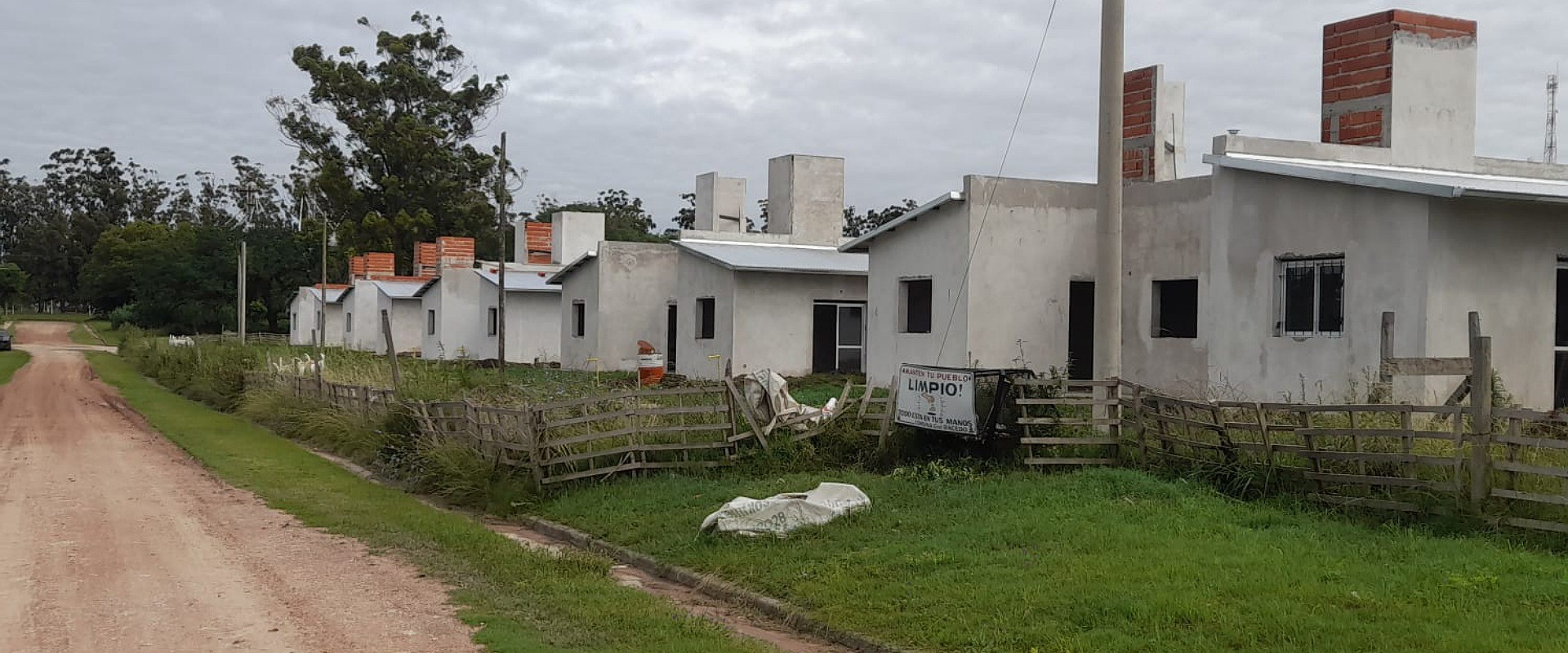 Avanza la construcción de las viviendas reactivadas en General Racedo