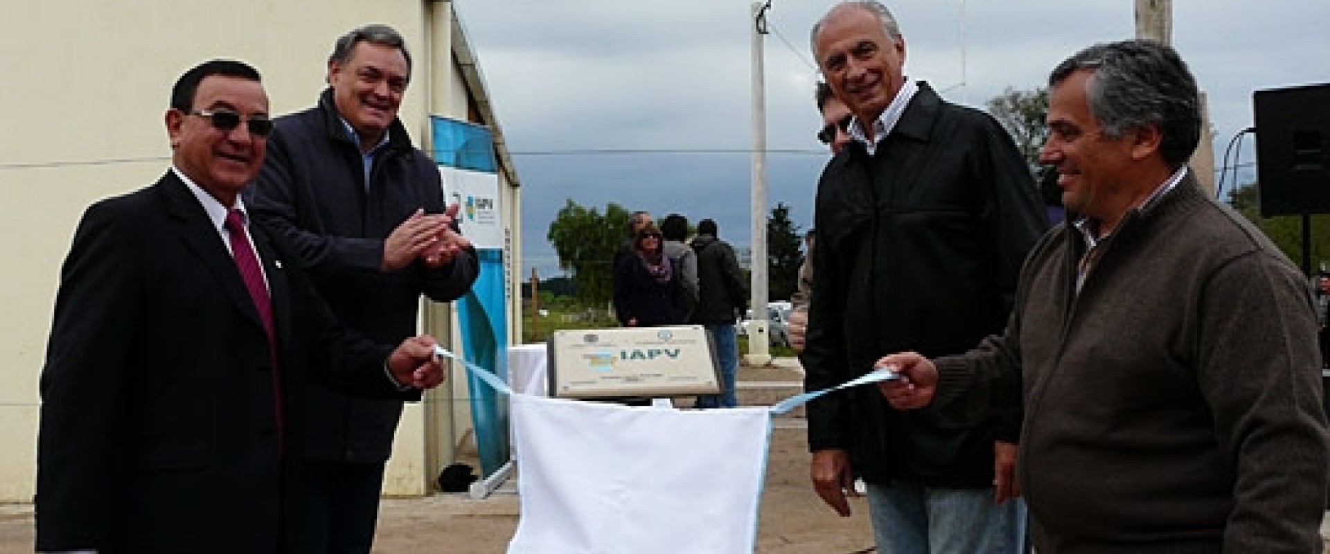 El gobierno inauguró 10 nuevas viviendas en Ubajay