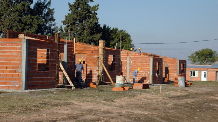 Se construirán 950 nuevas viviendas en diversas localidades entrerrianas